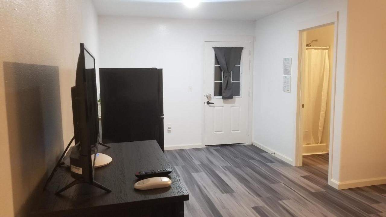 #4 New! Cozy Private Studio! Self Checkin Studio Apt Keaau Bagian luar foto